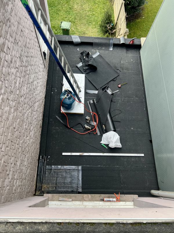 Rubber Roof Repair detail